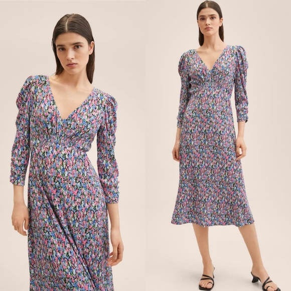 Mango Dresses & Skirts - 🔥Last 3🔥MANGO Pleated dress